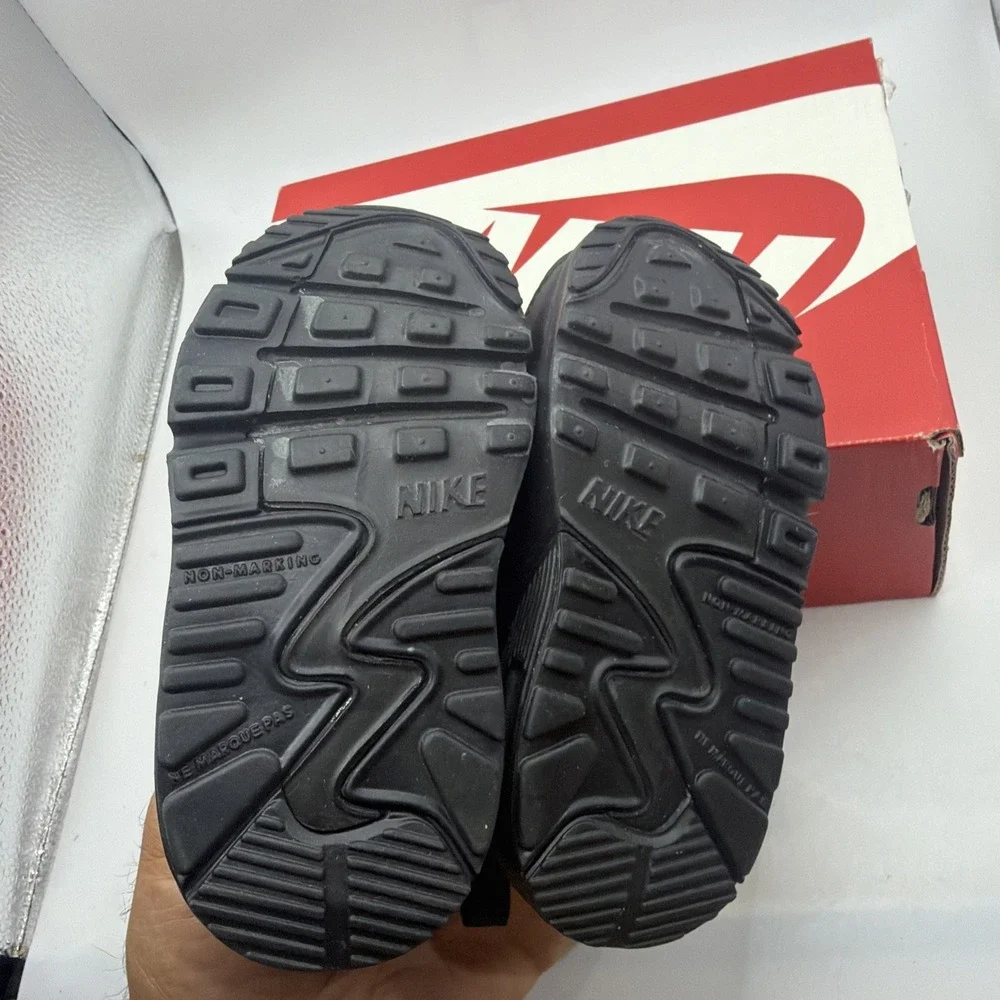 Nike Air Max 90 Easy On Toddler Size 6c Black Athletic Walking Shoes